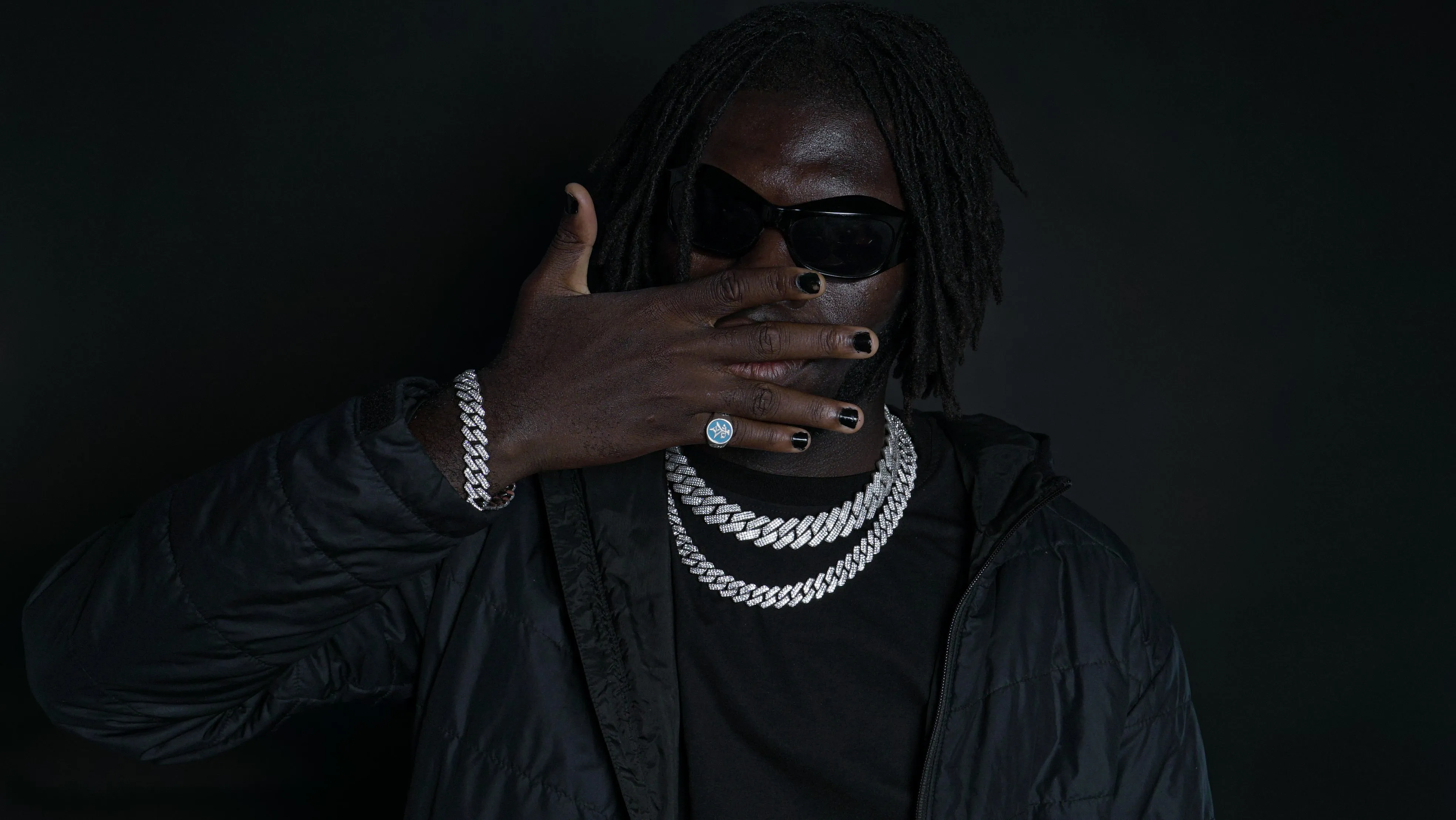 Daren FOB Unveils New EP Enter: Vibe God – A Soulful Journey Through Love, Struggles, and Redemption