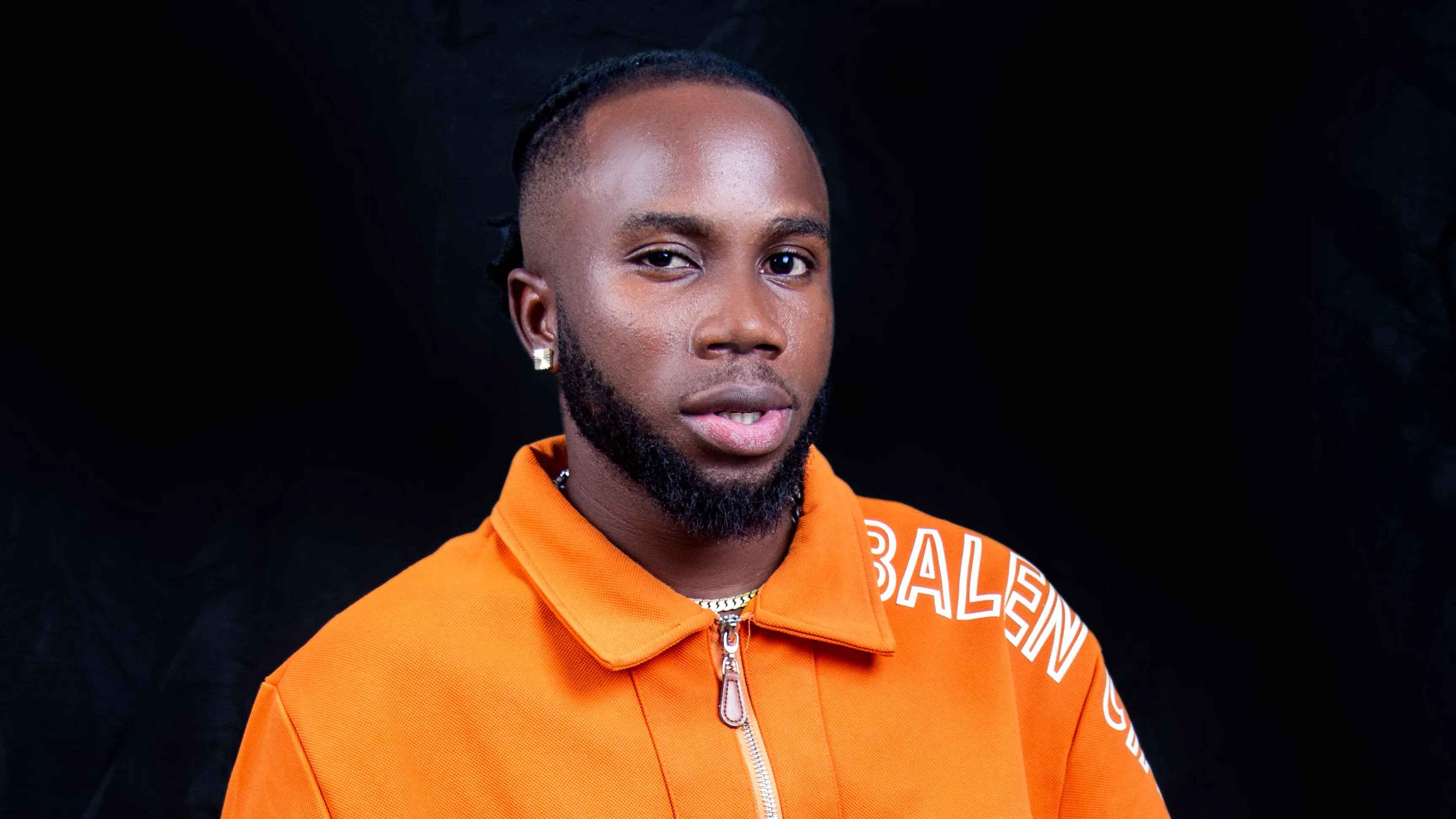 ARTIST SPOTLIGHT: BENVEE – The Voice of the Streets, From Abuja to the World